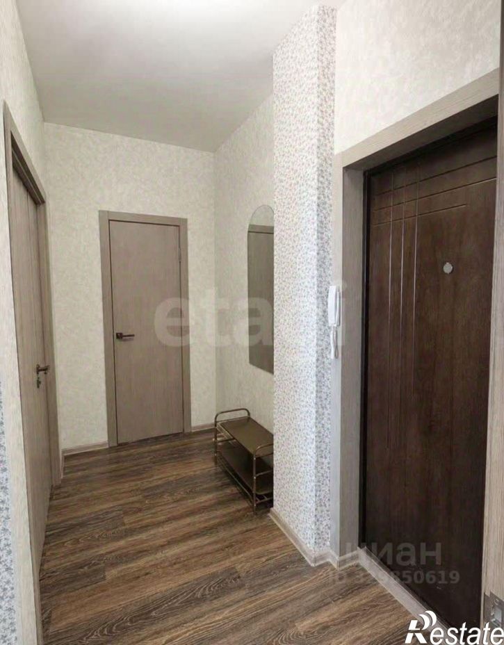 1-комн квартира ул Есенина, 8,  д. 8