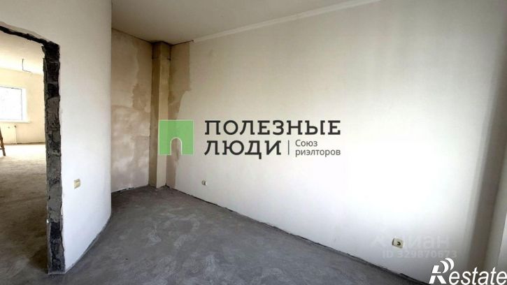 3-комн квартира ул Гостенская, 16,  д. 16