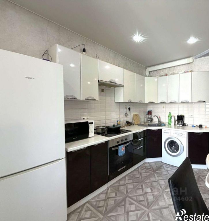 2-комн квартира улица Есенина, 9 к2,  д. 9 к2