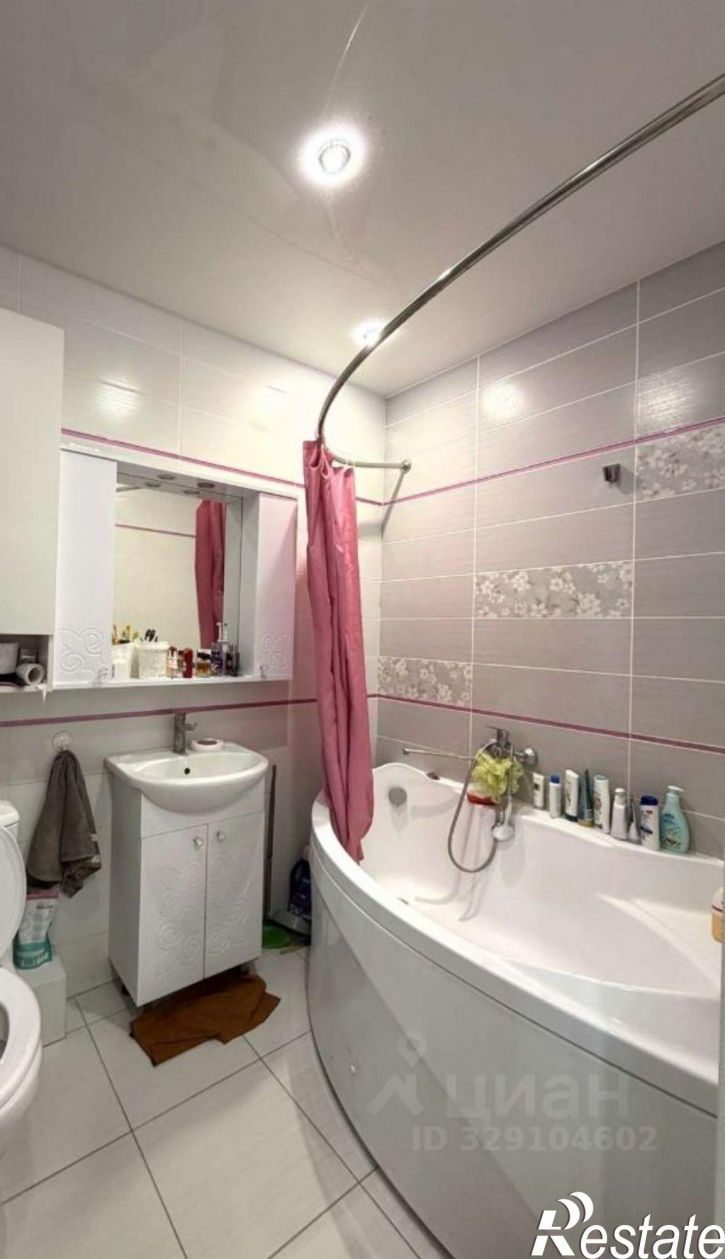 2-комн квартира улица Есенина, 9 к2,  д. 9 к2