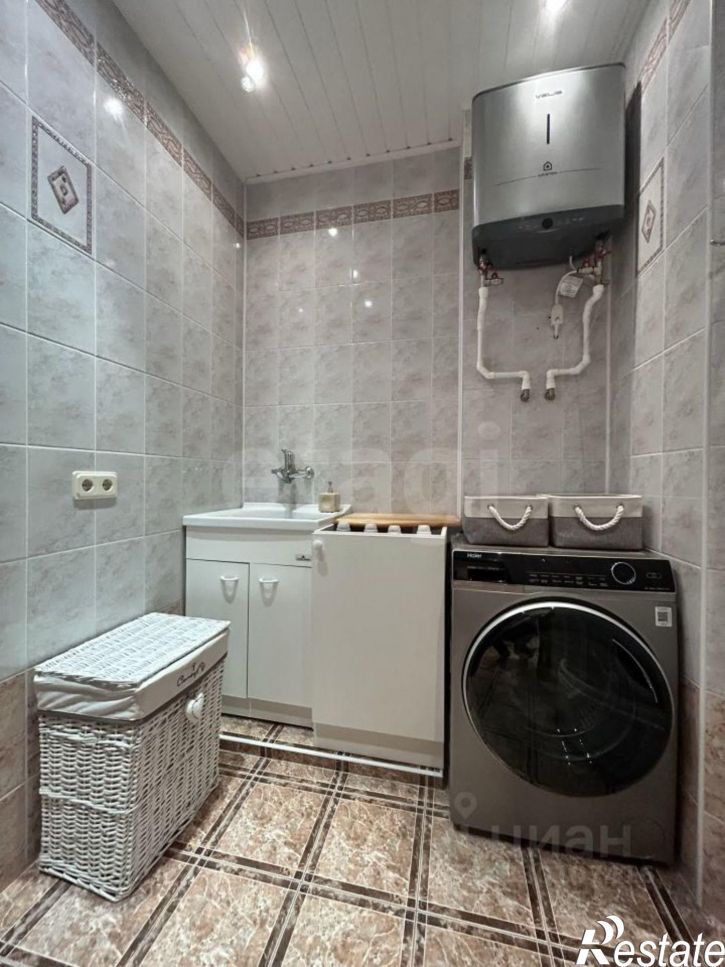 5-комн квартира пр-кт Славы, 43,  д. 43