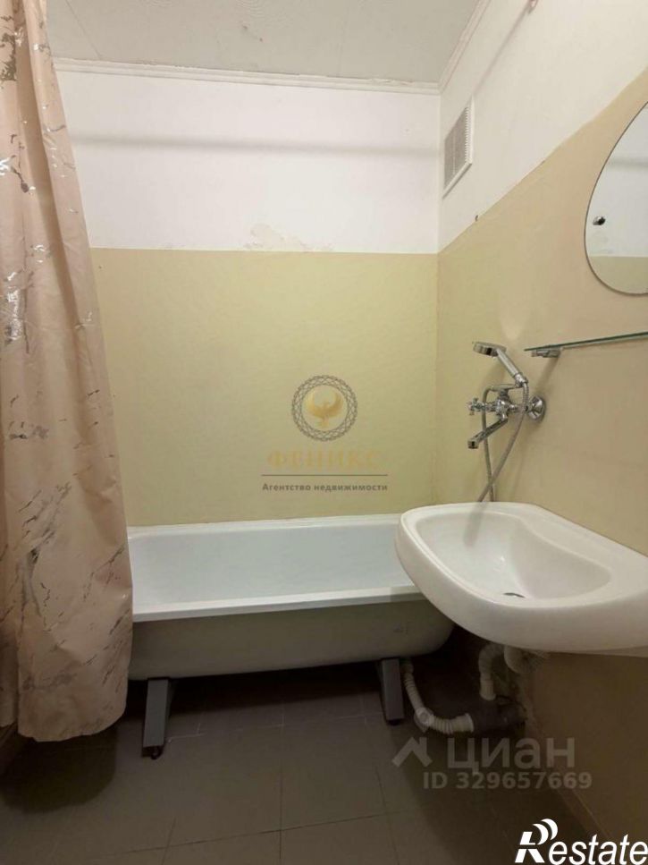 1-комн квартира б-р Юности, 43,  д. 43
