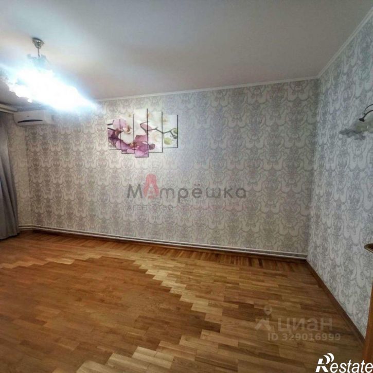 3-комн квартира пр-кт Славы, 6,  д. 6