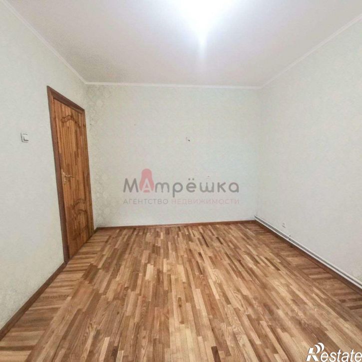 3-комн квартира пр-кт Славы, 6,  д. 6