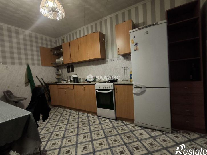 3-комн квартира Народный б-р, 32,  д. 32