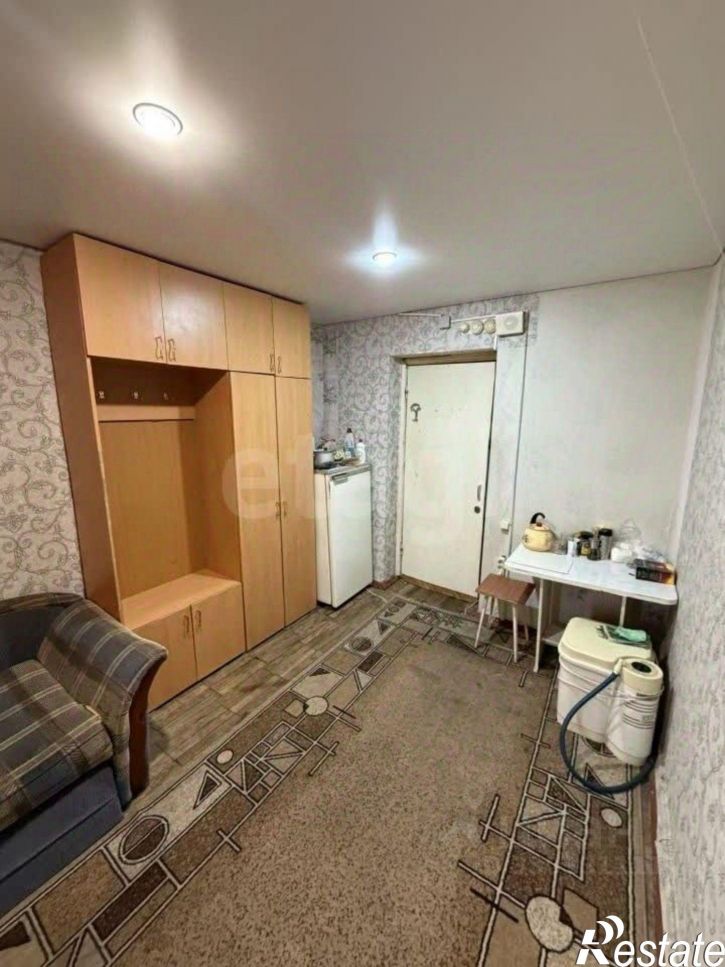 Комната ул 5 Августа, 2,  д. 2