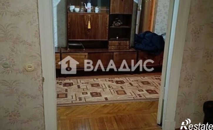 3-комн квартира пр-кт Славы, 58,  д. 58