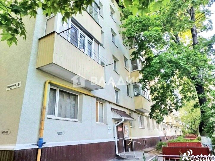 2-комн квартира улица Шершнева, 2А,  д. 2А