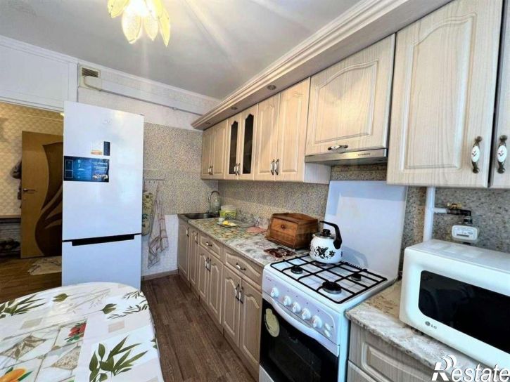 3-комн квартира улица 5 Августа, 44,  д. 44