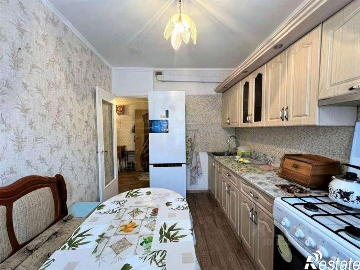 3-комн квартира улица 5 Августа, 44,  д. 44