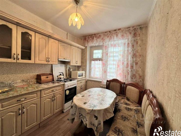 3-комн квартира улица 5 Августа, 44,  д. 44