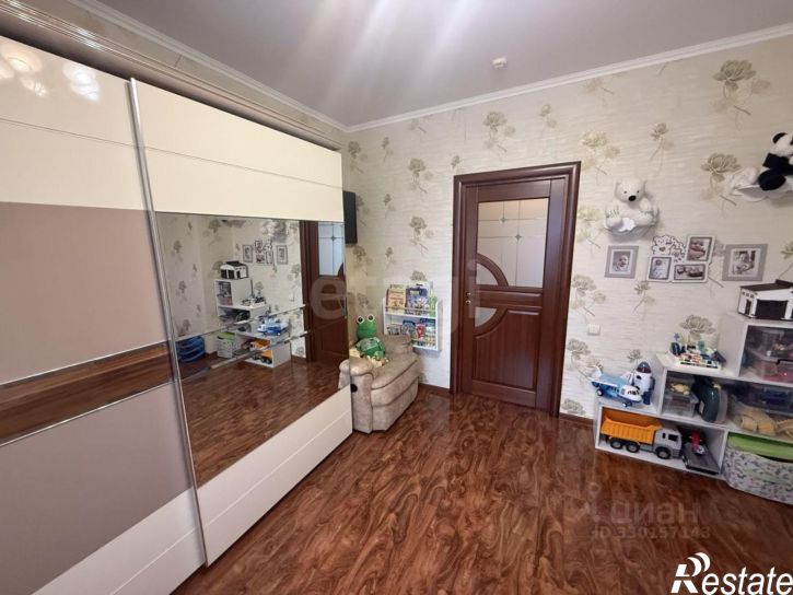 3-комн квартира ул Газовиков, 11,  д. 11