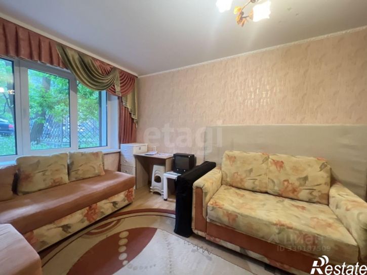 2-комн квартира улица Костюкова, 19,  д. 19
