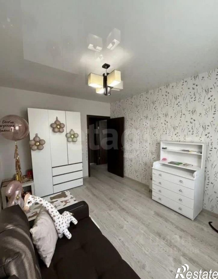 3-комн квартира улица Щорса, 10,  д. 10