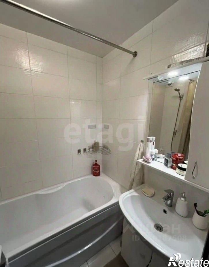 3-комн квартира улица Щорса, 10,  д. 10