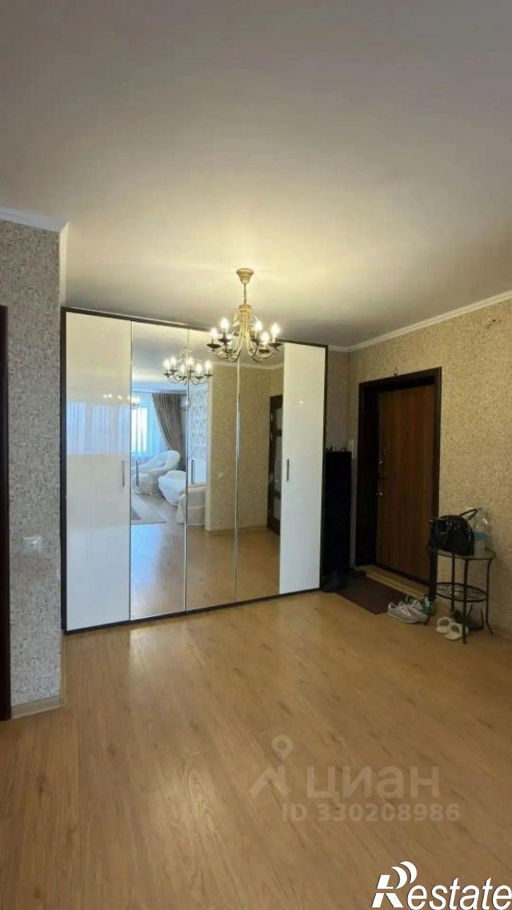4-комн квартира улица Губкина, 18В,  д. 18В