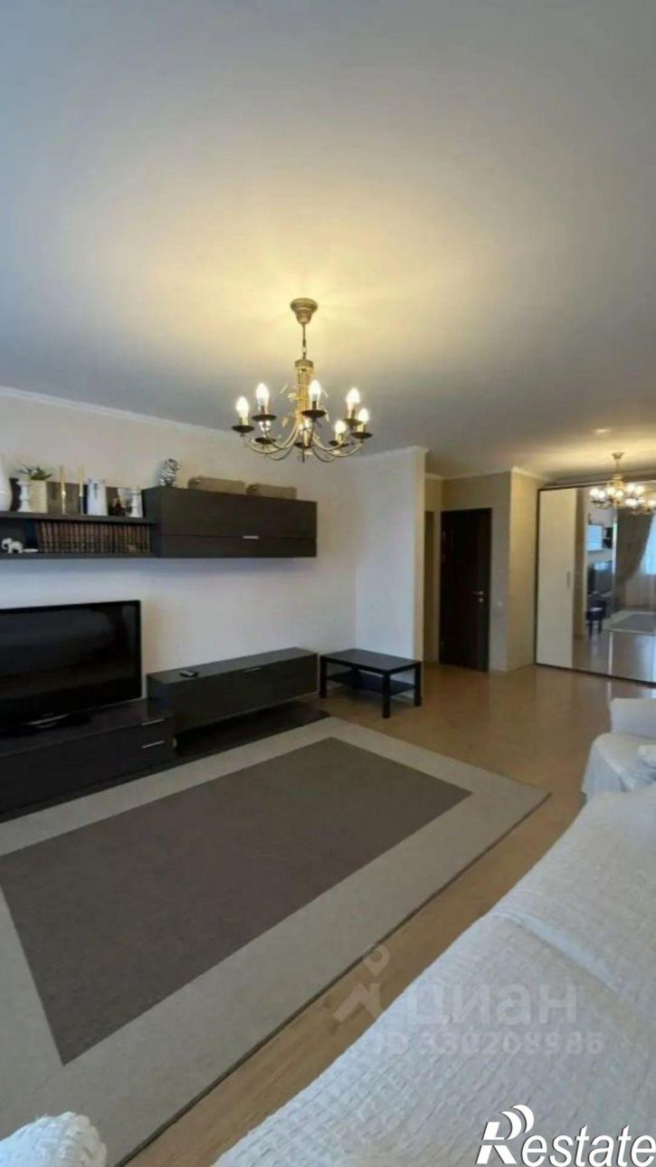 4-комн квартира улица Губкина, 18В,  д. 18В