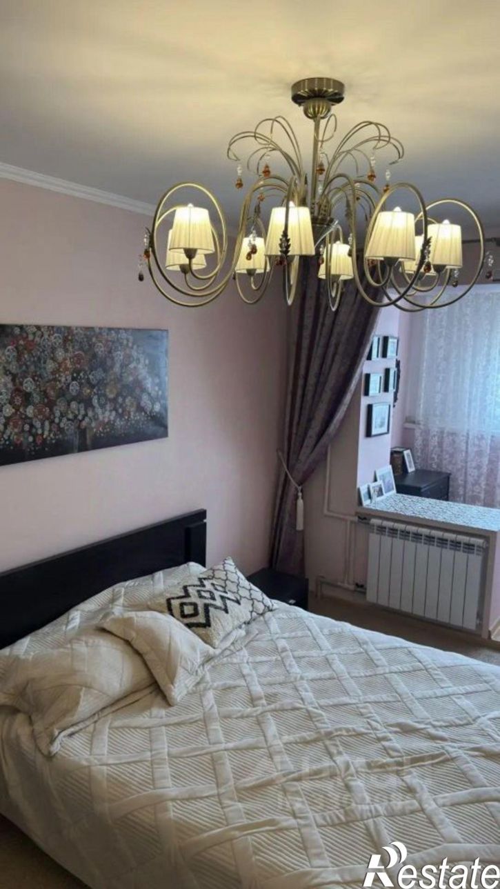 4-комн квартира улица Губкина, 18В,  д. 18В