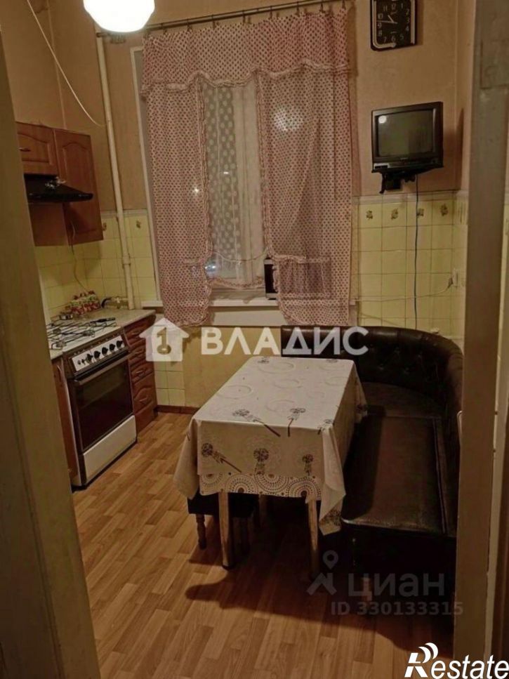 3-комн квартира проспект Славы, 58,  д. 58