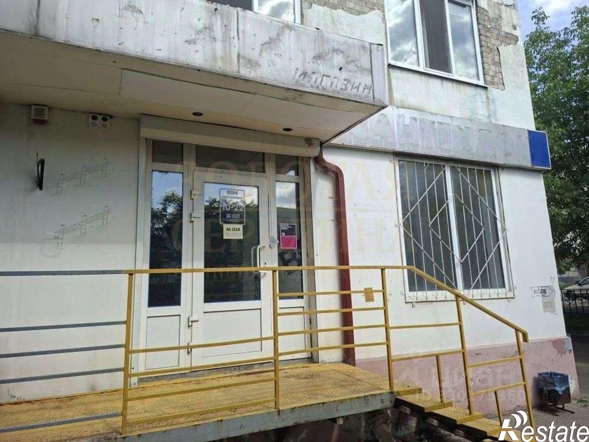 Сдать торговое помещение за 60 002 рублей на ул Челюскинцев, 55а