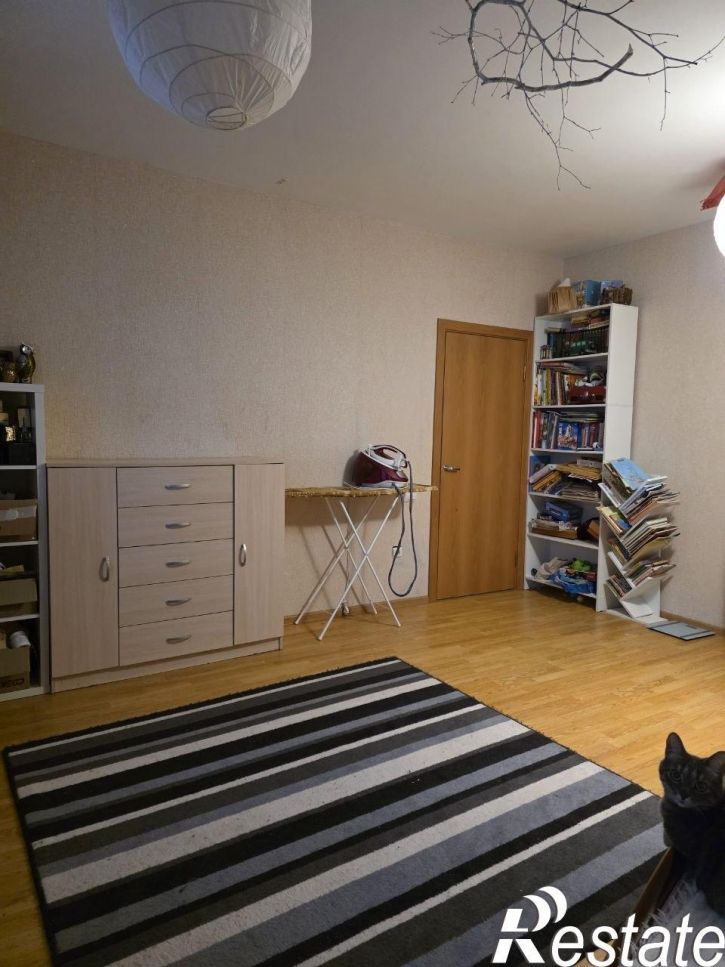 3-комн квартира Газовиков, 11