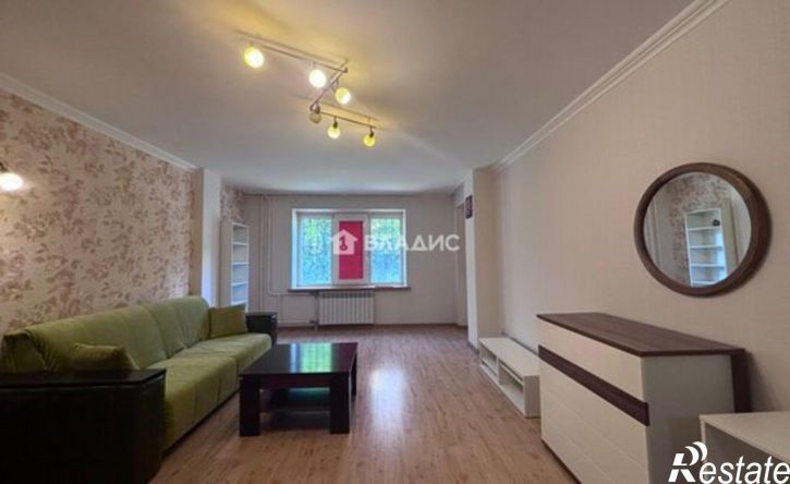 1-комн квартира ул 5 Августа, 37,  д. 37