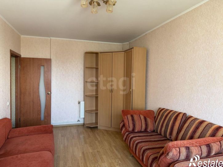 3-комн квартира ул Есенина, 52,  д. 52