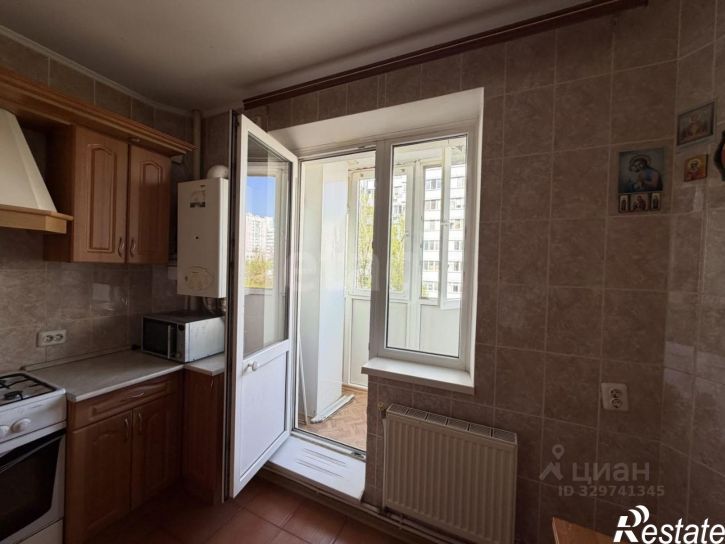 3-комн квартира ул Есенина, 52,  д. 52