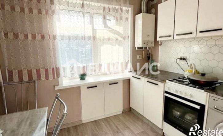 2-комн квартира ул Некрасова, 5,  д. 5