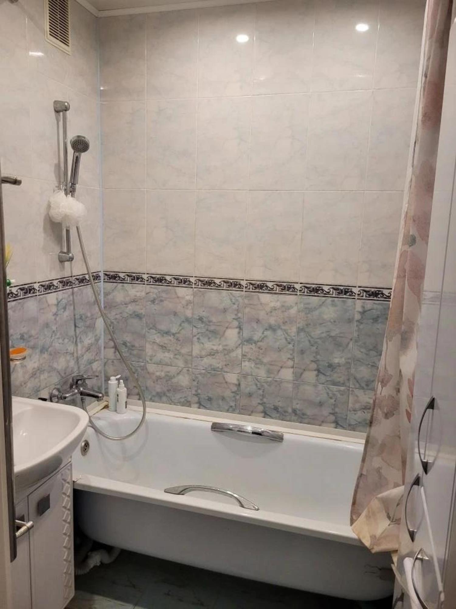 Купить квартиру за 10 200 000 рублей на Губкина улица, 55