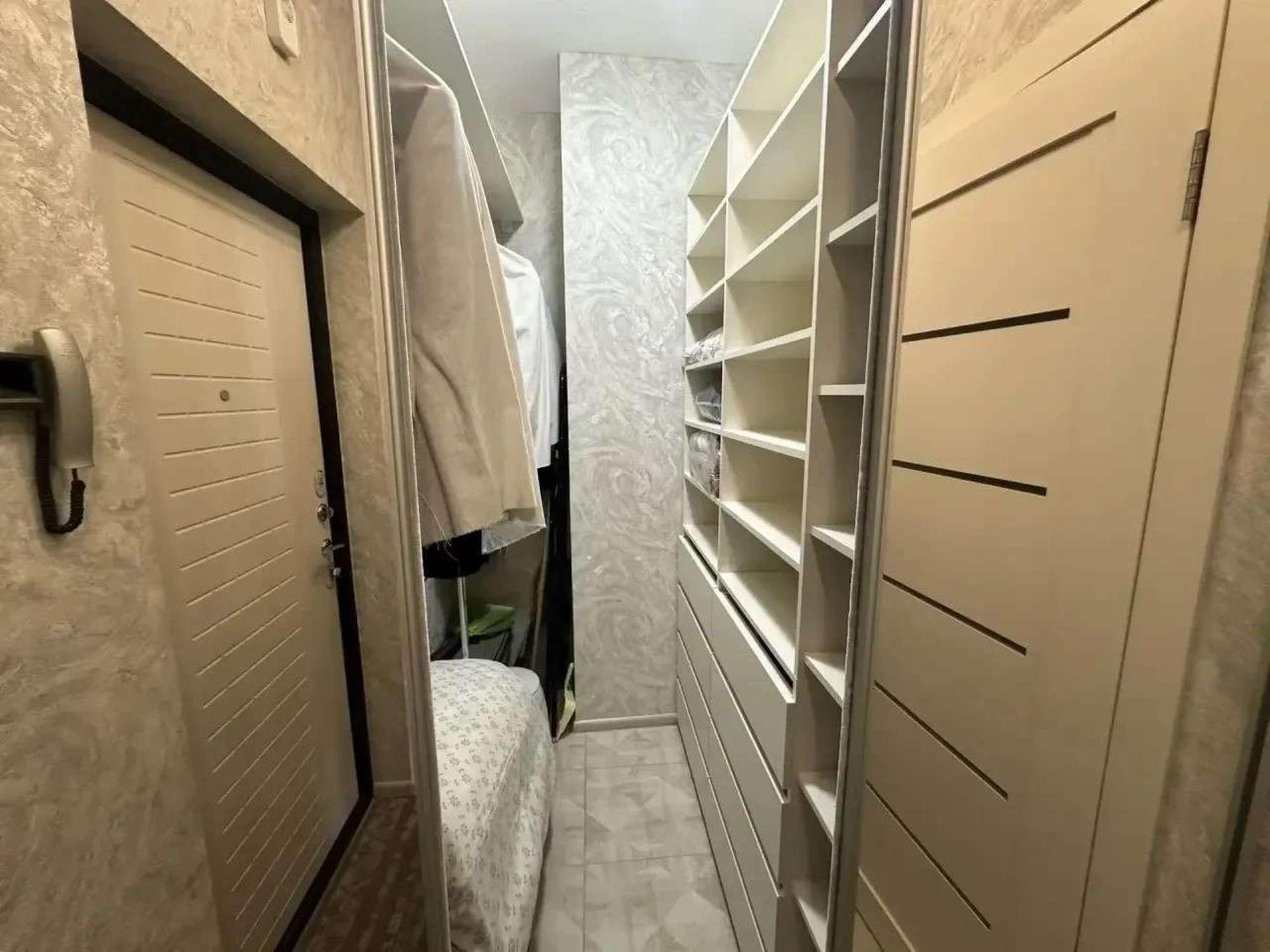 Купить квартиру за 6 830 000 рублей на Есенина улица, 15