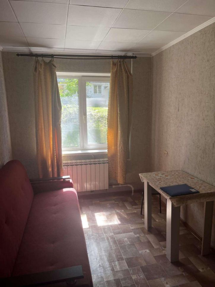 3-комн квартира 5 Августа улица, 26