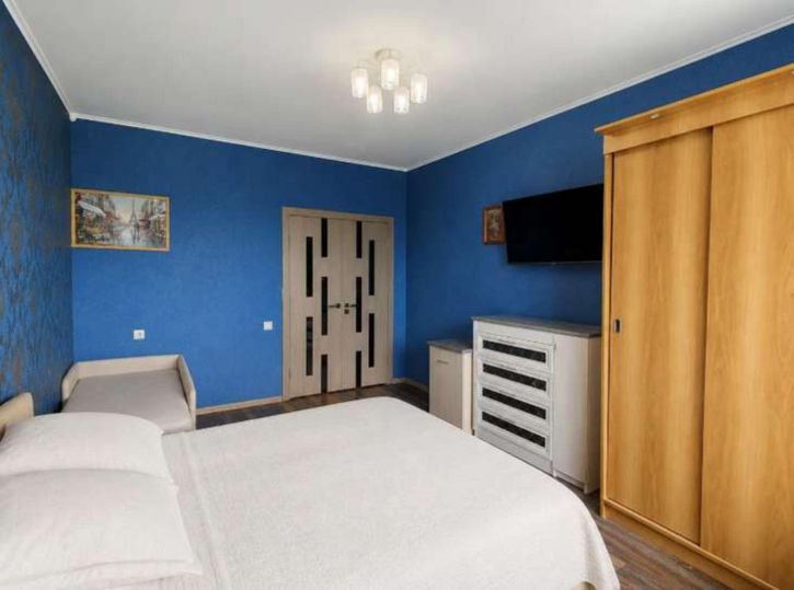1-комн квартира Есенина улица, 8
