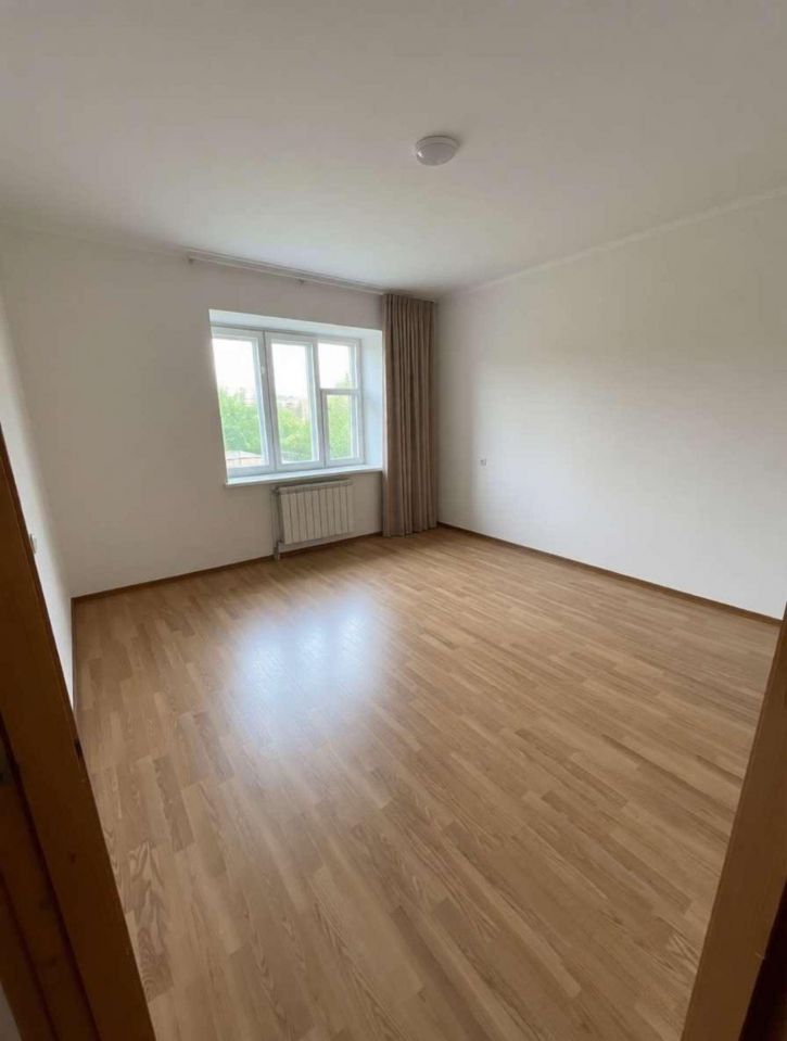 1-комн квартира Макаренко улица, 38
