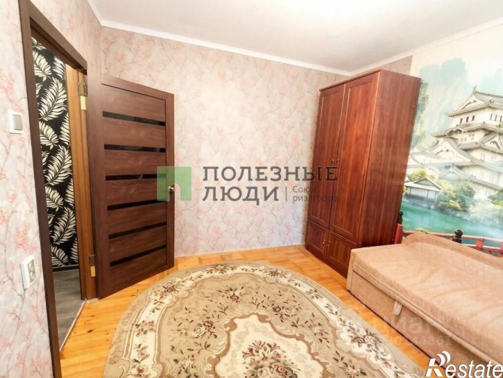 2-комн квартира улица 60 лет Октября, 5,  д. 5