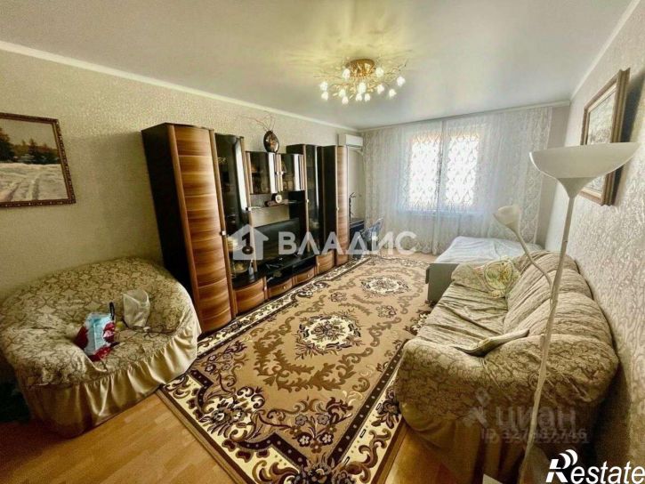 2-комн квартира Большетроицкая улица, 30,  д. 30
