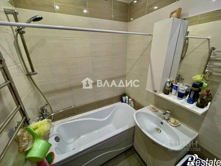 2-комн квартира Большетроицкая улица, 30,  д. 30