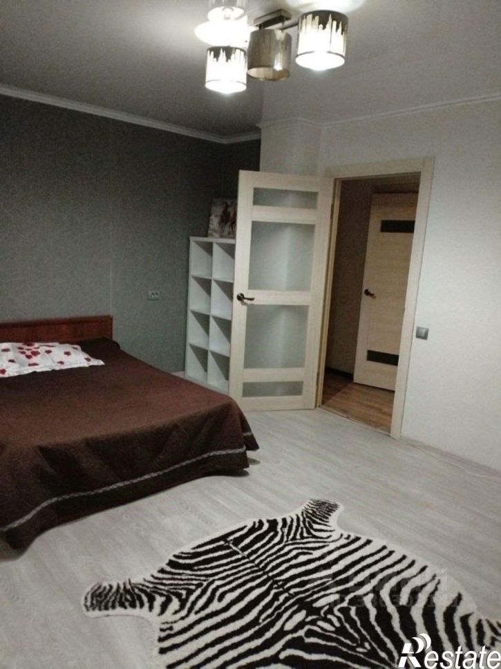 1-комн квартира ул 5 Августа, 37,  д. 37