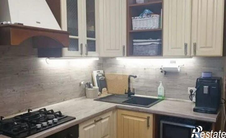 3-комн квартира пр-кт Ватутина, 22,  д. 22