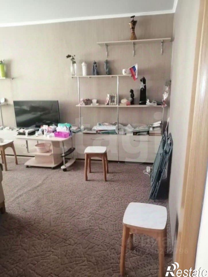 3-комн квартира пр-кт Ватутина, 18,  д. 18