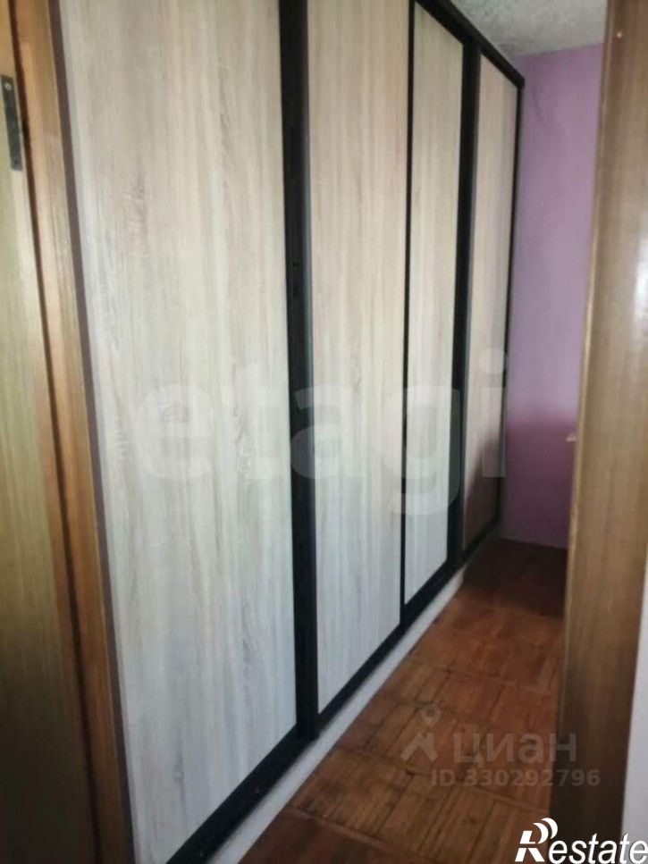 3-комн квартира пр-кт Ватутина, 18,  д. 18