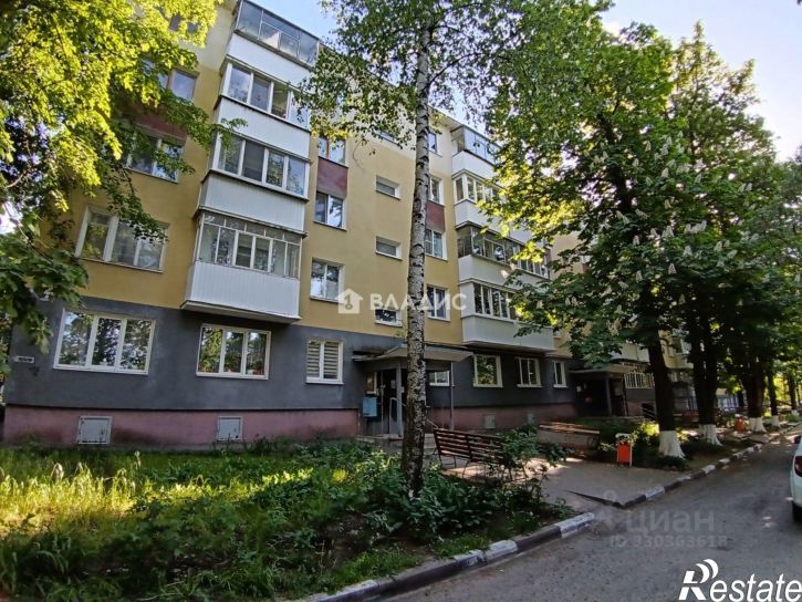 2-комн квартира улица Костюкова, 19,  д. 19