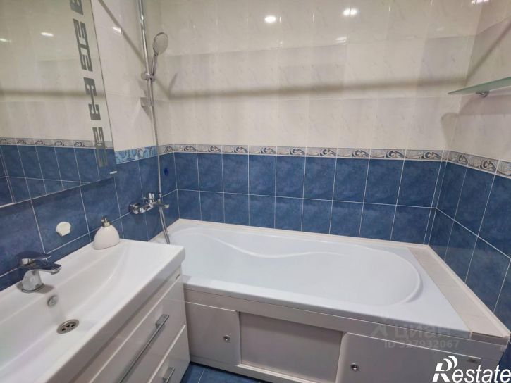 4-комн квартира Левобережная улица, 20,  д. 20