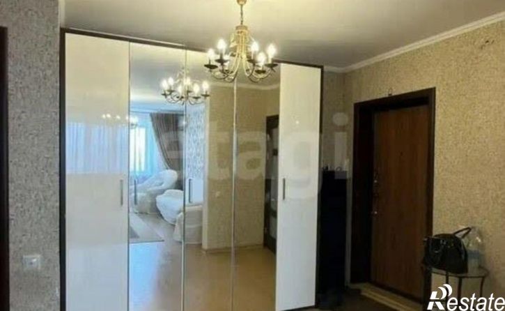 4-комн квартира улица Губкина, 18В,  д. 18В