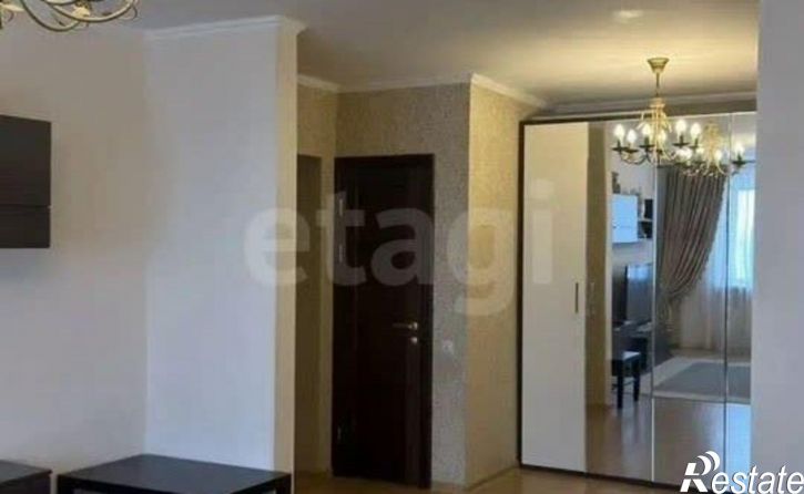 4-комн квартира улица Губкина, 18В,  д. 18В