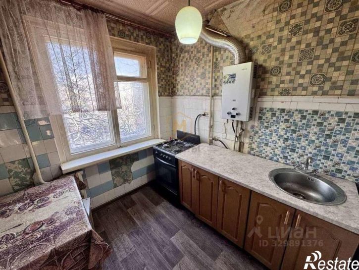 3-комн квартира ул 5 Августа, 12,  д. 12