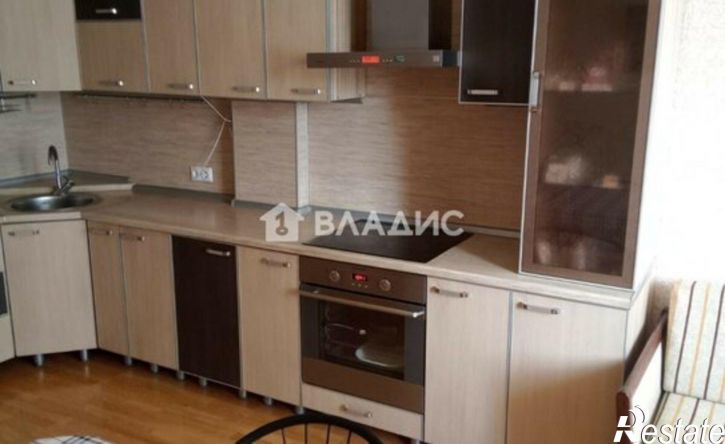 2-комн квартира ул 60 лет Октября, 12,  д. 12
