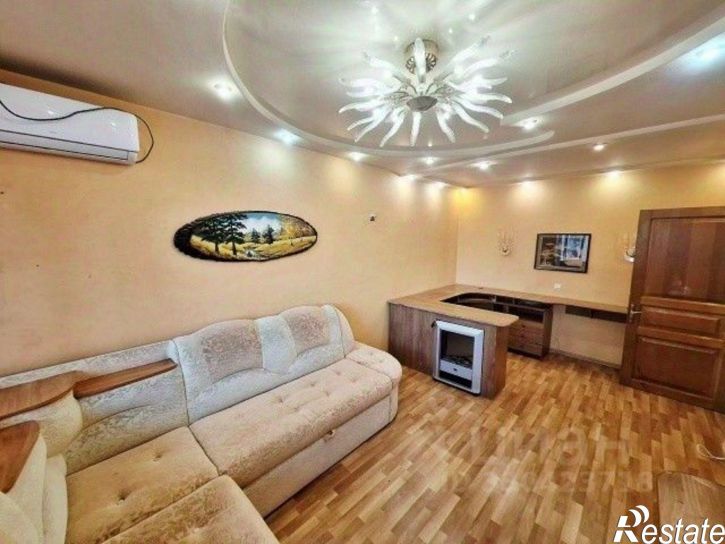 2-комн квартира улица Есенина, 14,  д. 14
