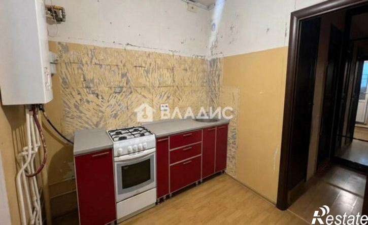 3-комн квартира улица Есенина, 48,  д. 48
