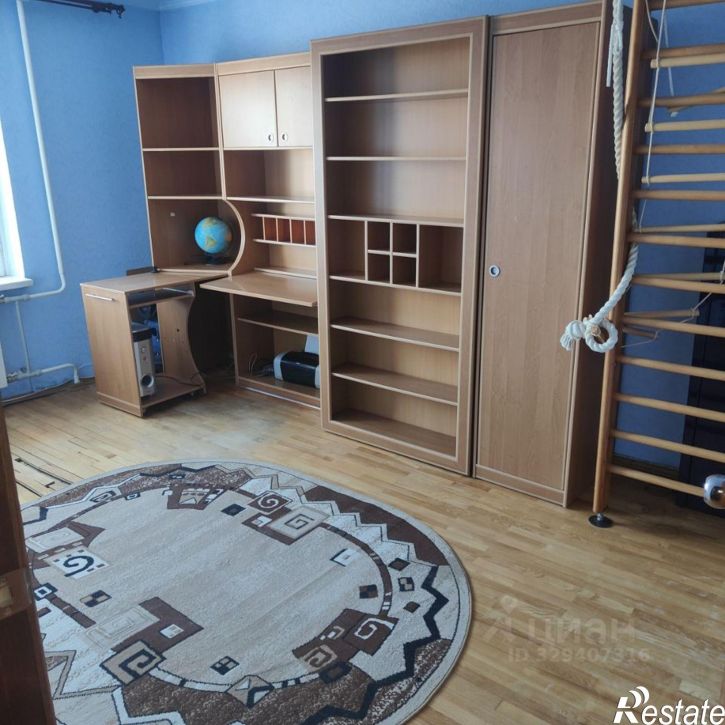 3-комн квартира ул Николая Чумичова, 64,  д. 64